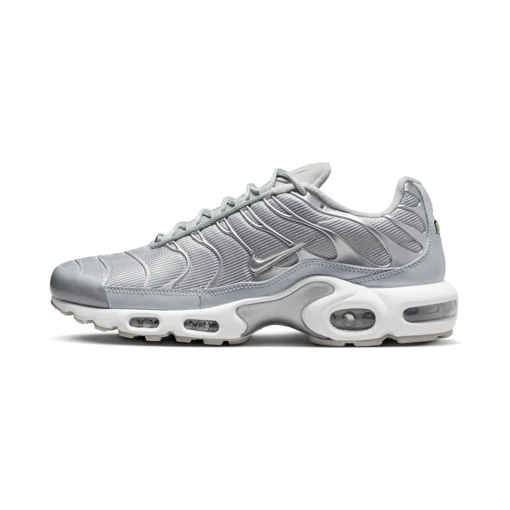 Nike Air Max Plus “Metallic Silver” (FJ1012-095)