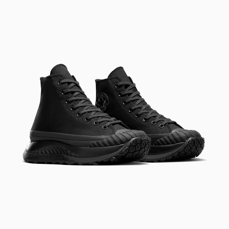 converse-chuck-taylor-all-star A04582C