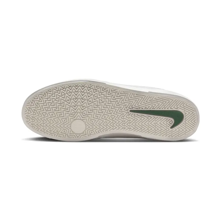 nike-malor FV6064-002