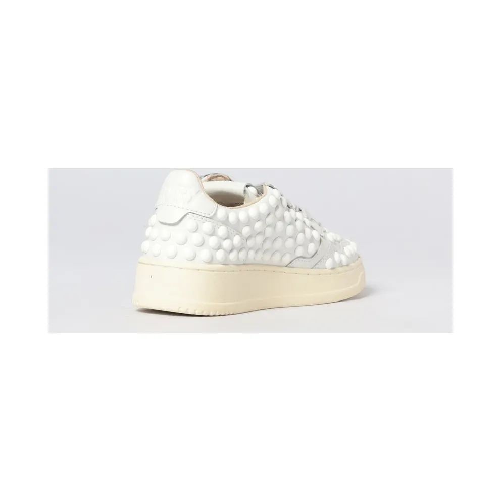 Autry Medalist Low Leather with Studs White (AULWPH01)