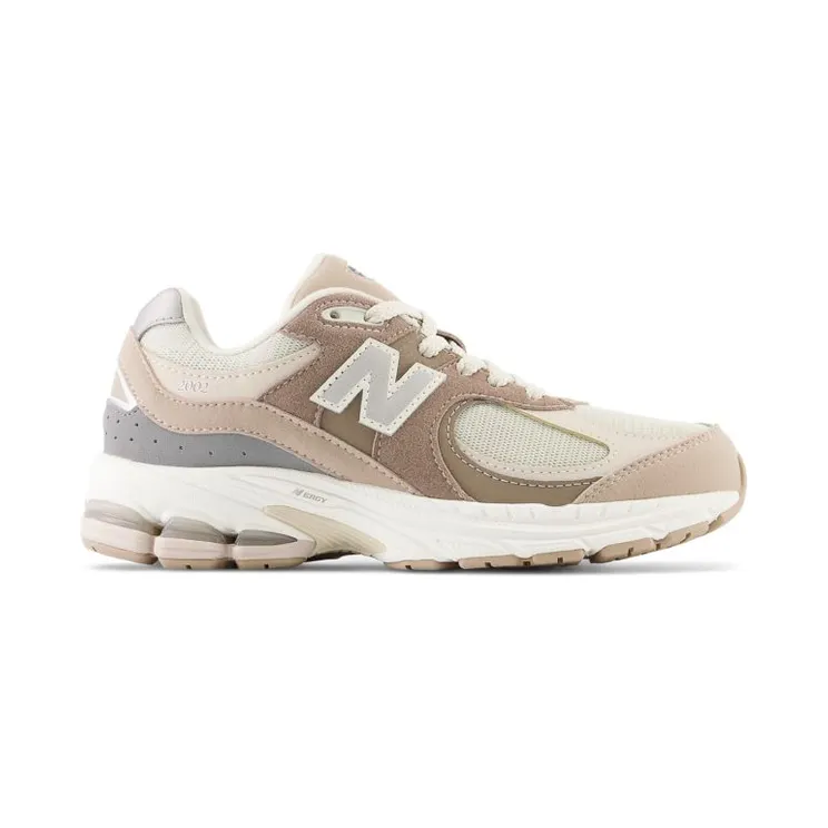 New Balance 2002R Timberwolf Mushroom (GC2002SI)