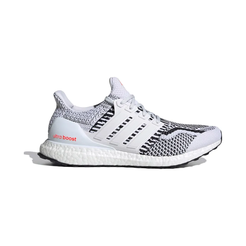 adidas Ultraboost DNA 5.0 Schuh Cloud White / Cloud White / Core Black (G54960)