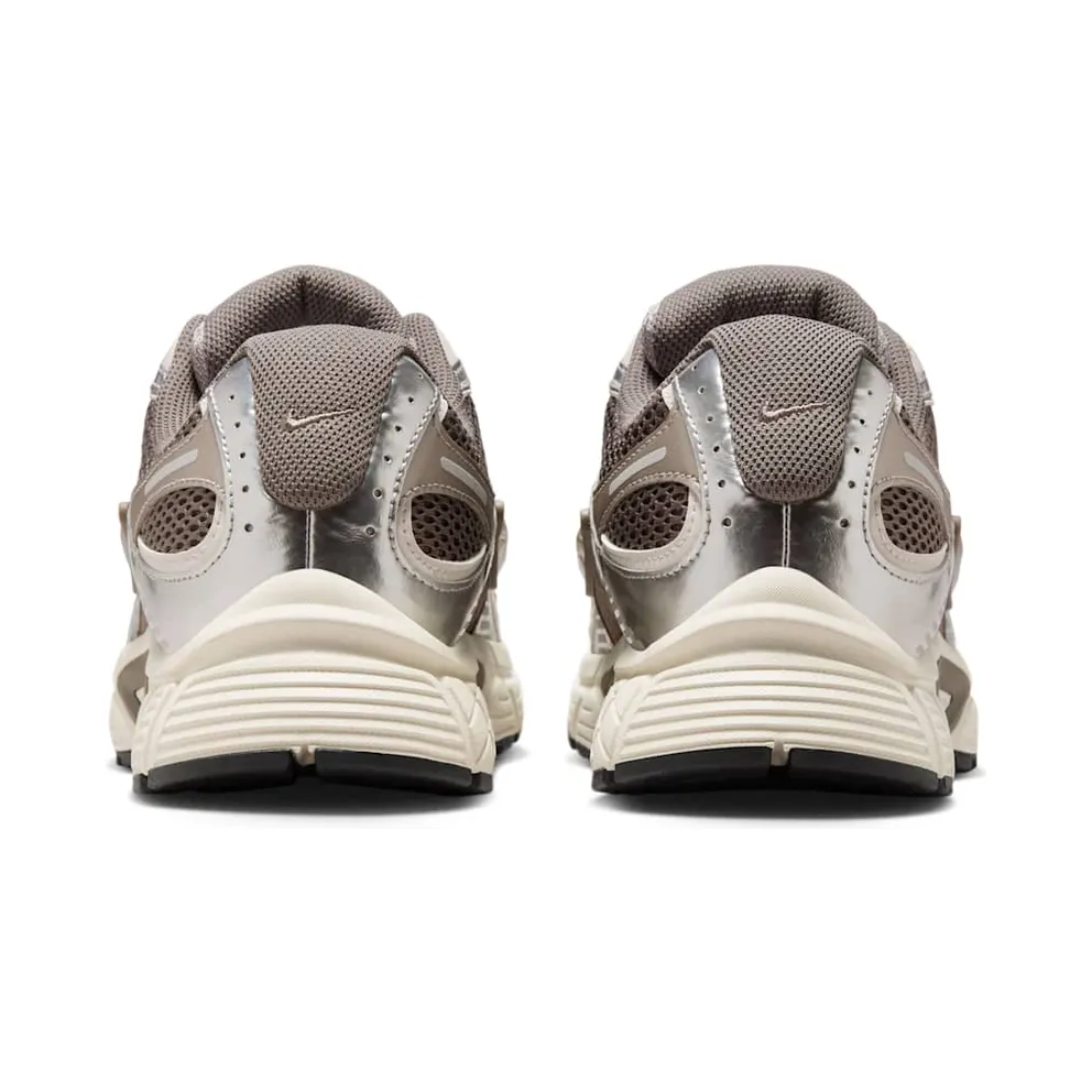 Nike V5 RNR “Cave Stone / Black” (HJ5228-200)