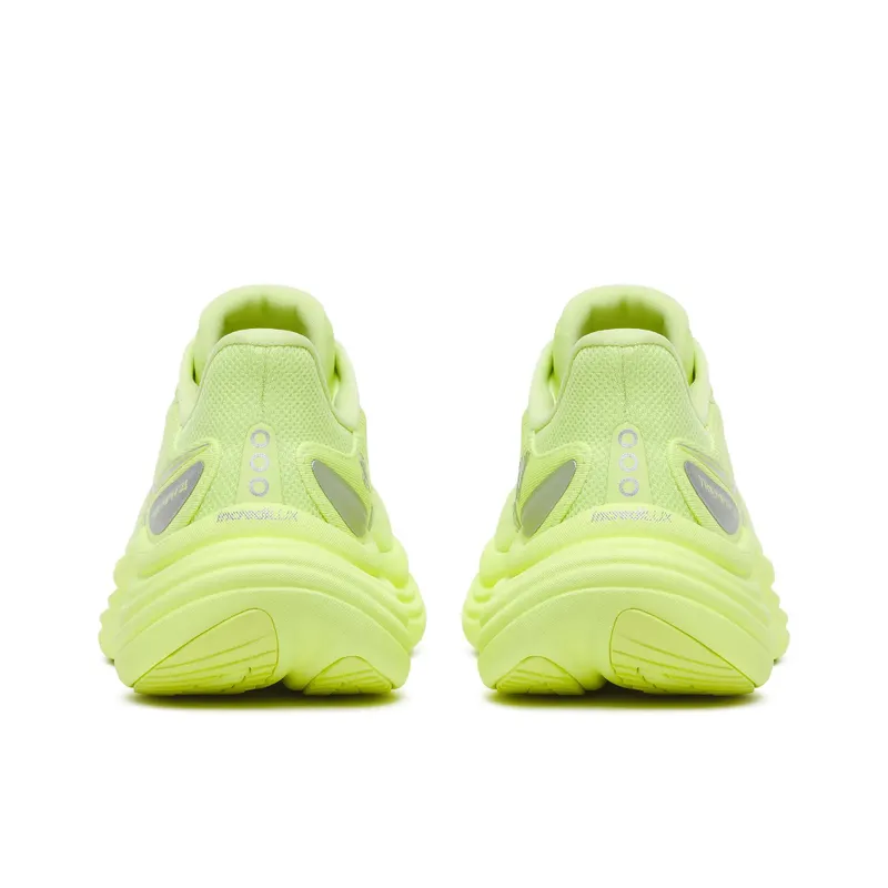 SAUCONY Triumph 24 “Tart” (S100999-1002)