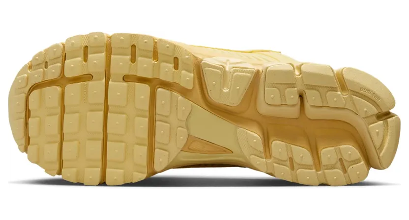 nike-air-zoom FQ7079-700