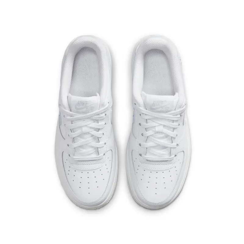 Nike Air Force 1 Older Kids’ White (CT3839-106)