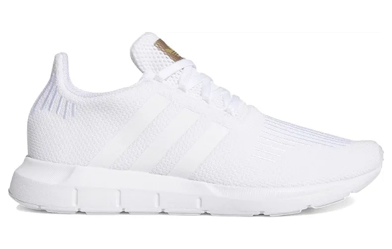 Adidas Swift Run EG9492