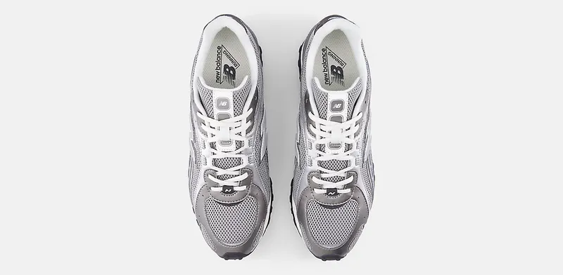New Balance 204L “Dark Silver Metallic” (U204L1KP)
