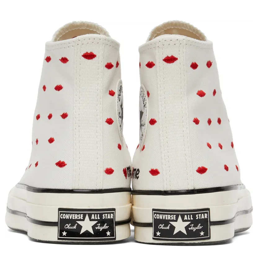 converse-chuck-taylor-all-star A01601C