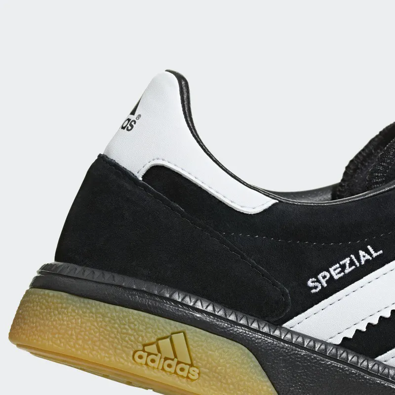 Adidas Handball Spezial Core Black / Core White / Core Black (M18209)