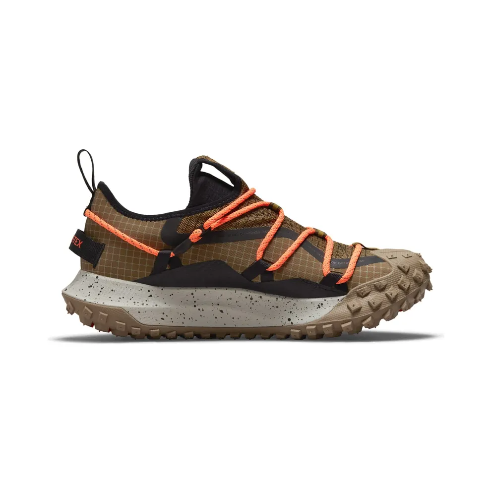 Nike ACG Mountain Fly Low GTX Hazel Rush – “Hazel Rush / Black-khaki-atomic Orange” (DD2861-200)