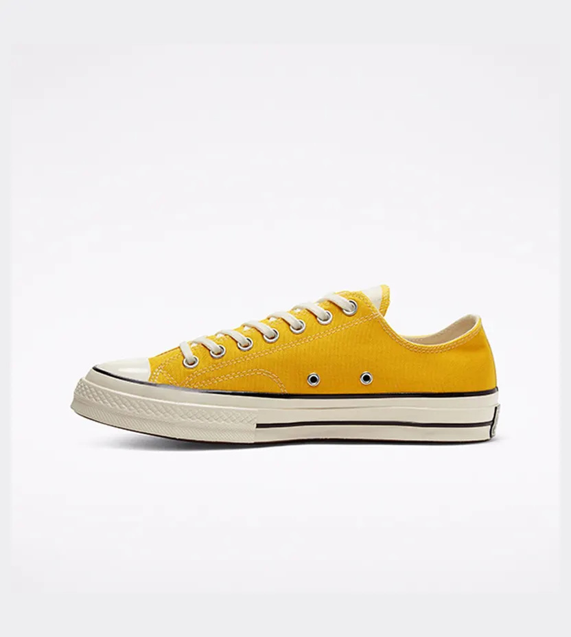 converse-chuck-taylor-all-star 166825C