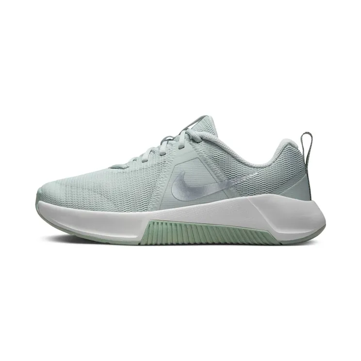 Nike MC Trainer 3 “Light Silver / Summit White / Jade Horizon / Metallic Platinum” (FQ1830-006)