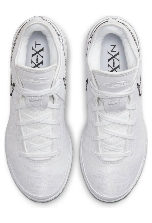 nike-zoom DR8784-101