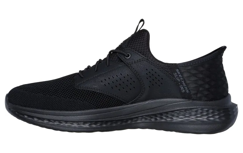 skechers-relaxed-fit 210889_BBK
