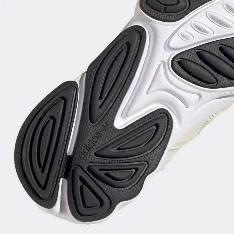 adidas OZWEEGO Plus Chalk White / Clear Pink / Silver Metallic (G55589)
