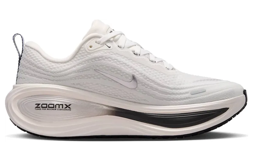 nike-vomero-plus IO9916-101