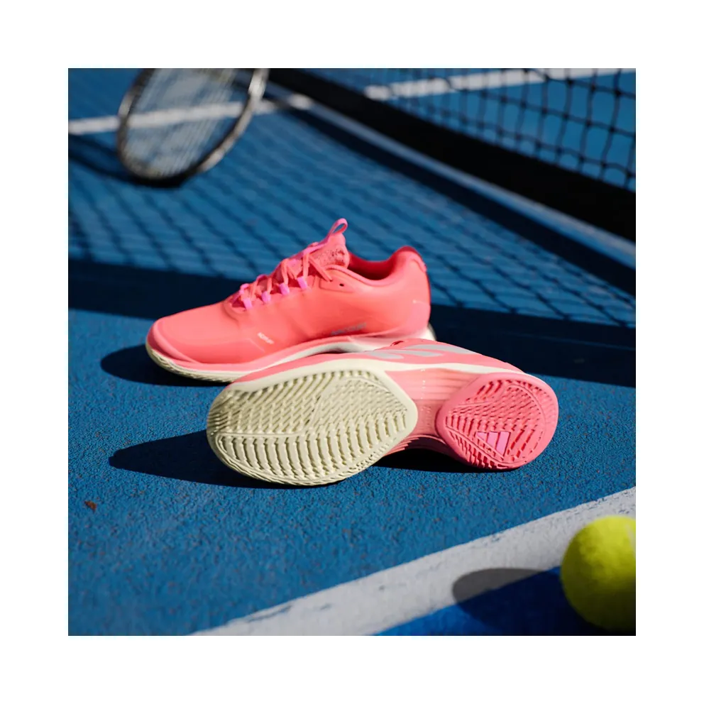 Adidas Avacourt 2 Tennis Lucid Red / Silver Metallic / Warm Vanilla (IH0462)