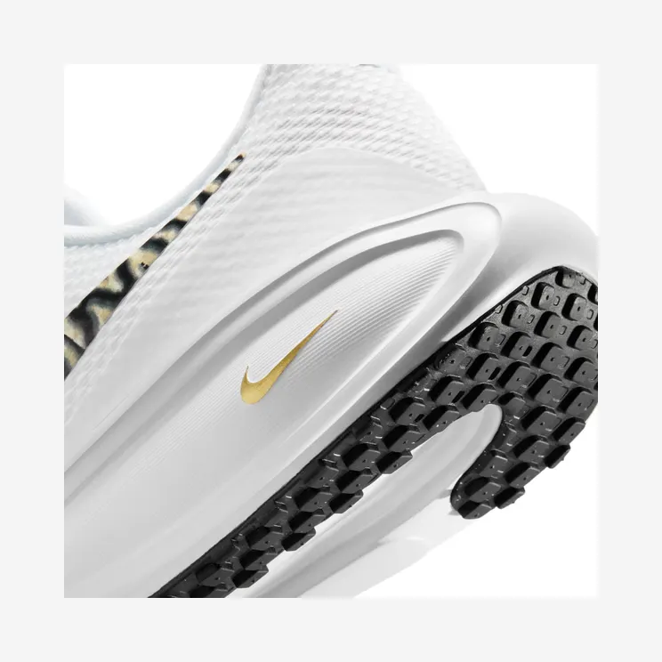 nike-revolution IQ0375-126