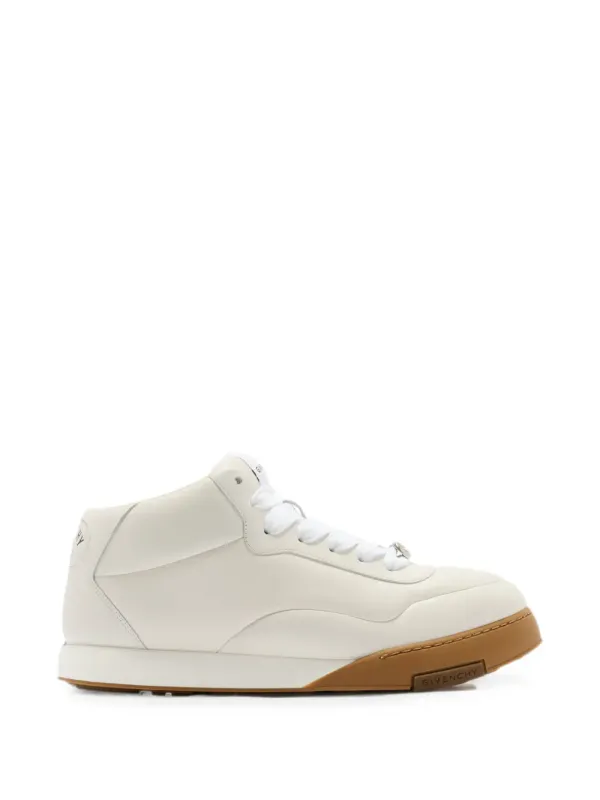 Givenchy logo-plaque leather sneakers – Beige (BH00BEH1YC)