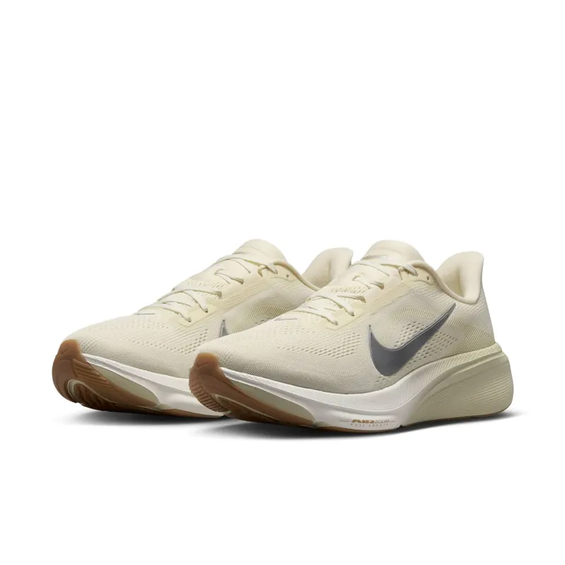 Nike Pegasus Coconut Milk/Light Khaki/Gum Light Brown/Metallic Silver (IM8332-100)