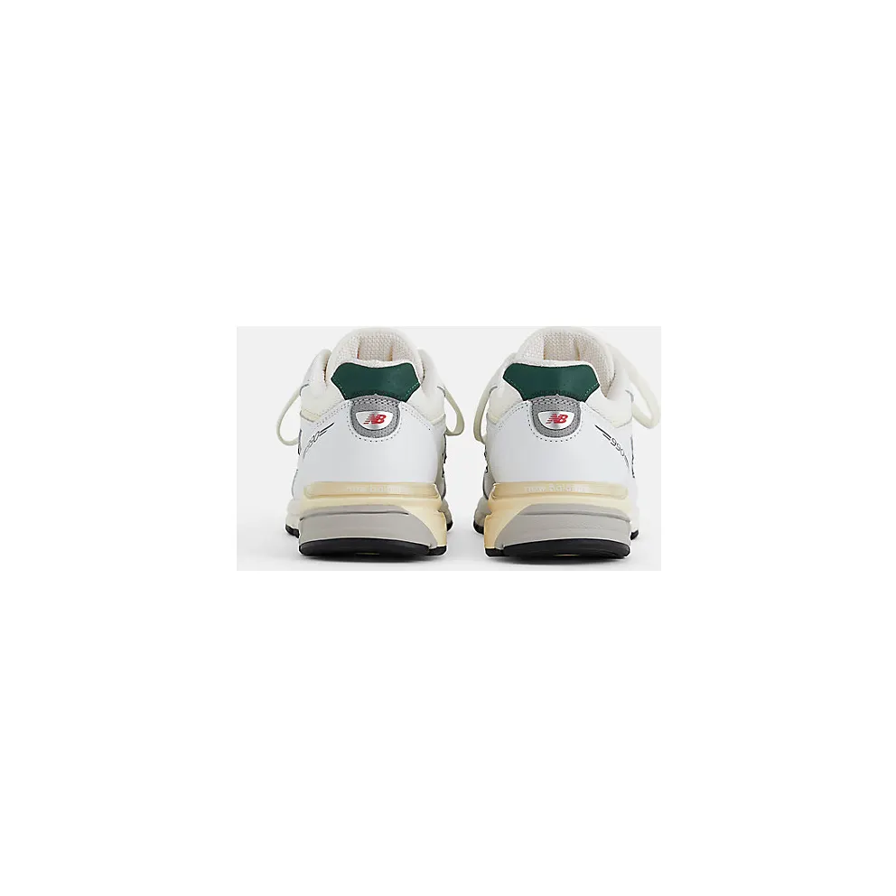 New Balance 990V4 “Made in the USA – White / Green” (U990TC4)