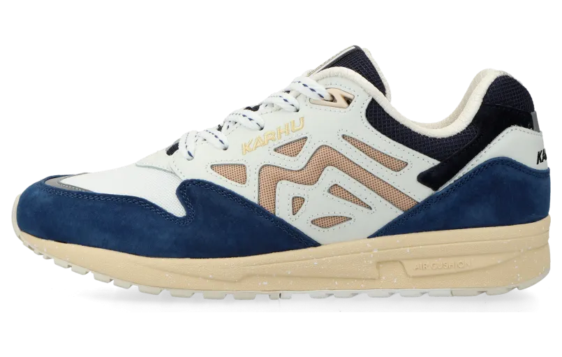 Karhu Legacy 96 (true navy / irish cream) – F806064