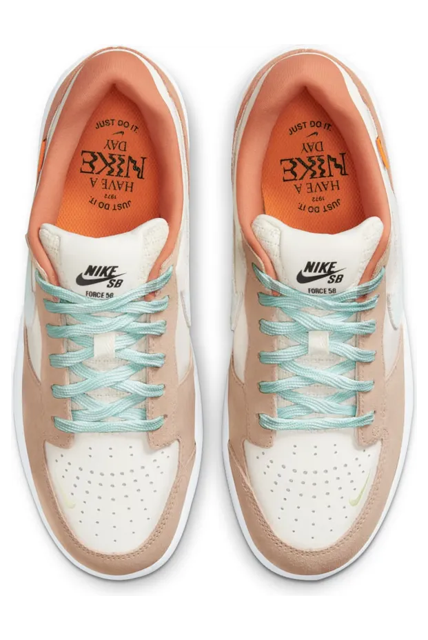 nike-air-force FN8888-131