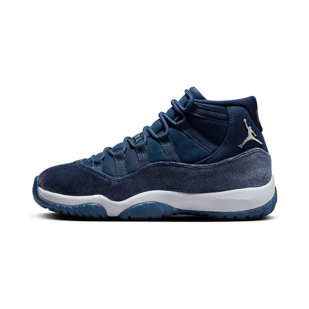 AIR Jordan 11 VELVET “Midnight Navy” (AR0715-441)