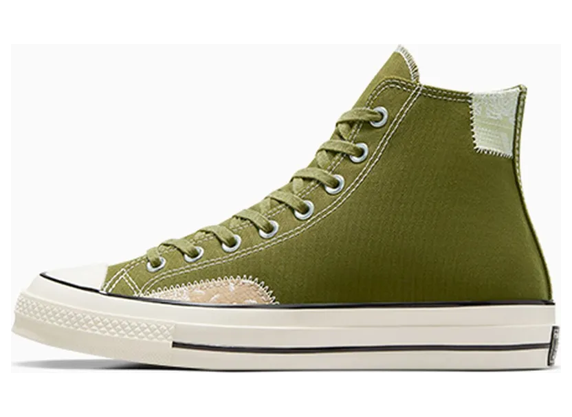 converse-chuck-taylor-all-star A04499C