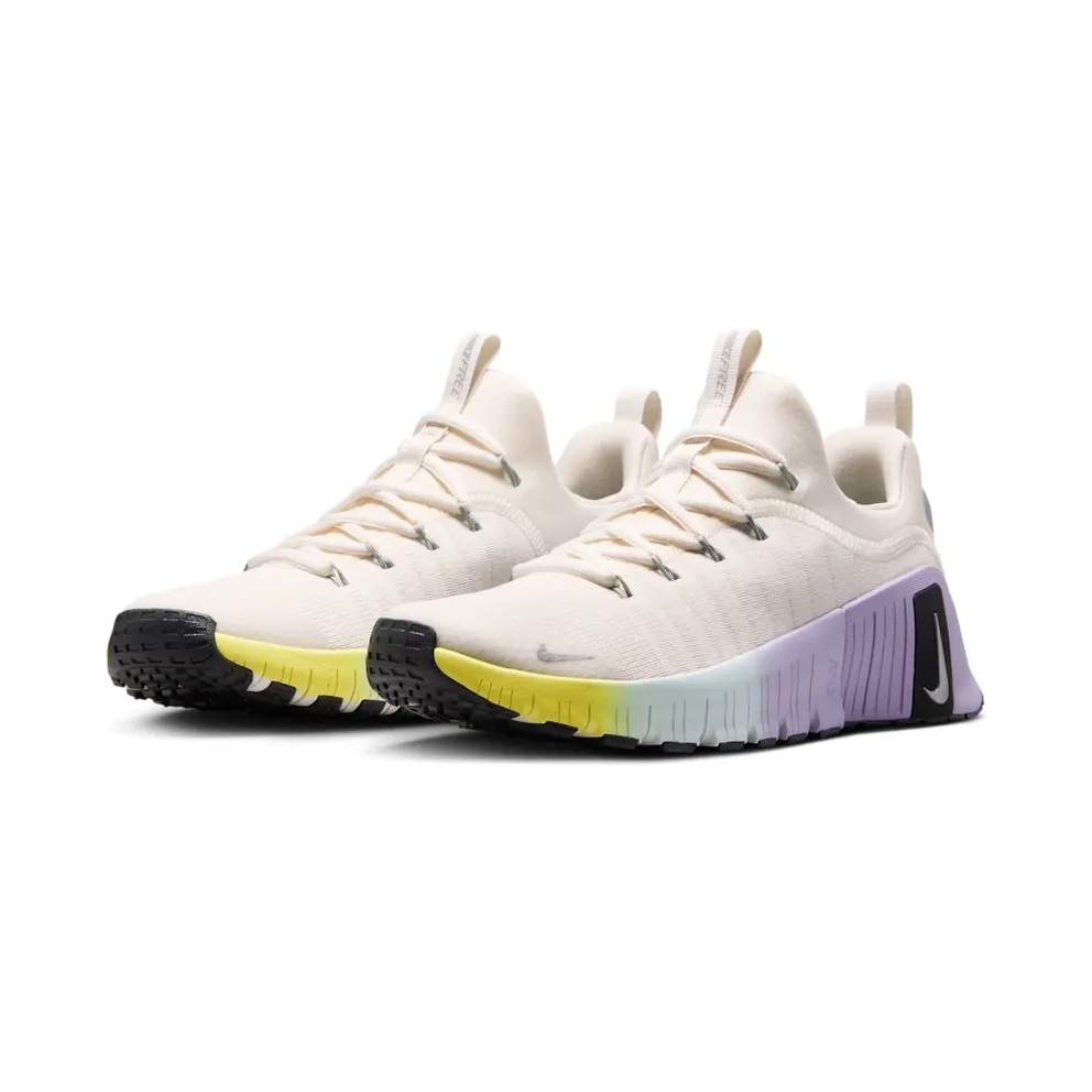Nike Free Metcon 6 SE “Phantom Black Hydrangeas Metallic Silver” (HJ6214-001)