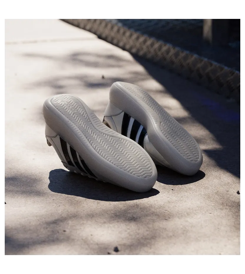 adidas-barreda-decode JR7224