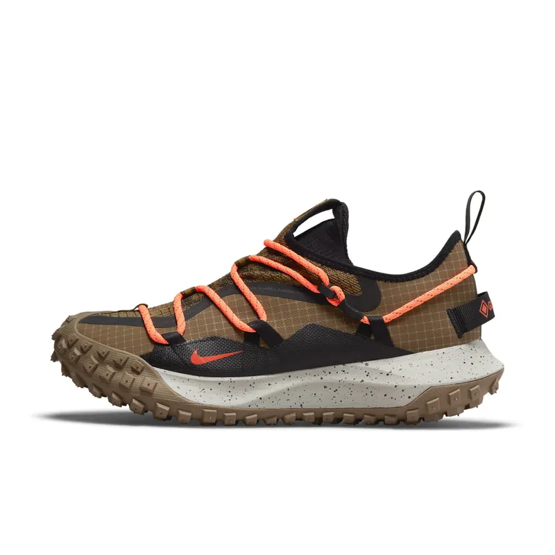 Nike ACG Mountain Fly Low GTX Hazel Rush – “Hazel Rush / Black-khaki-atomic Orange” (DD2861-200)