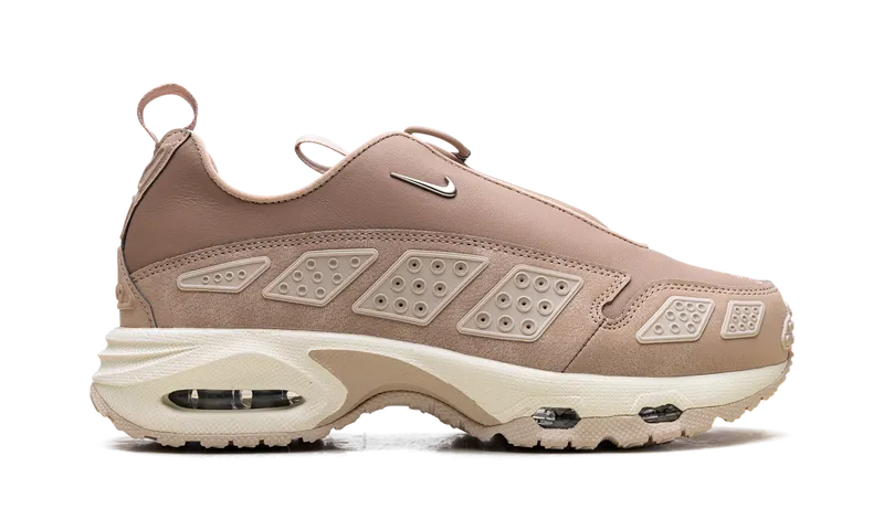 Nike Air Max Sunder PRM “Rattan” (HV4510-200)