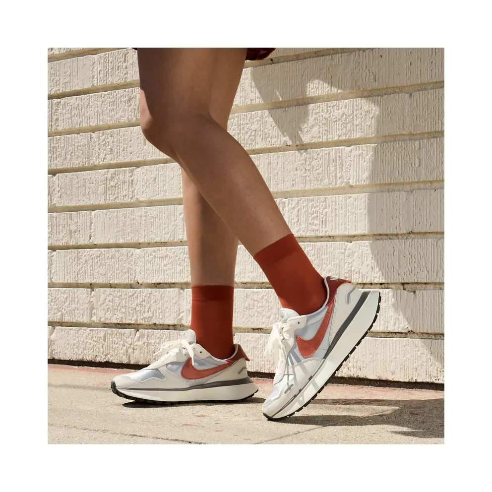 Nike Phoenix Waffle “Rugged Orange” (FD2196-001)
