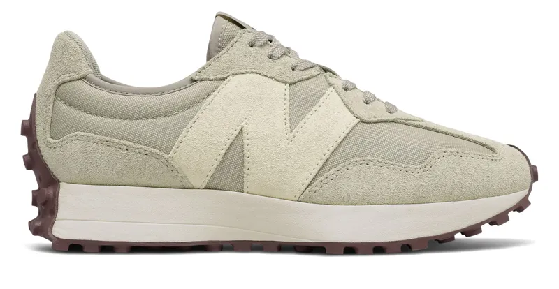 New Balance 327FC White (WS327FC)
