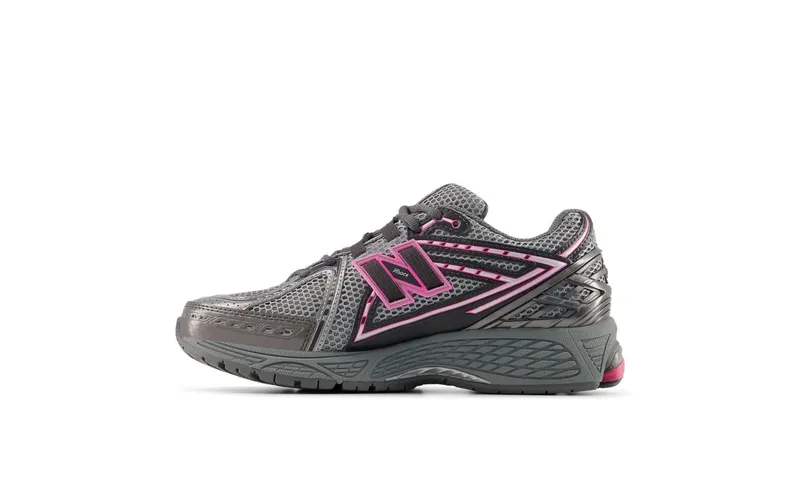New Balance 1906 “Pink Heat” (U190629L)