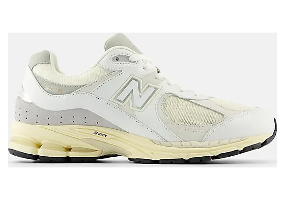 New Balance 2002R White Gold (M2002RIA)