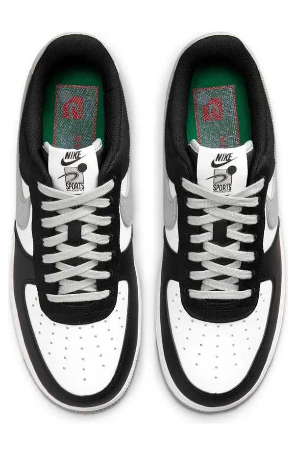 nike-air-force CT2301-001