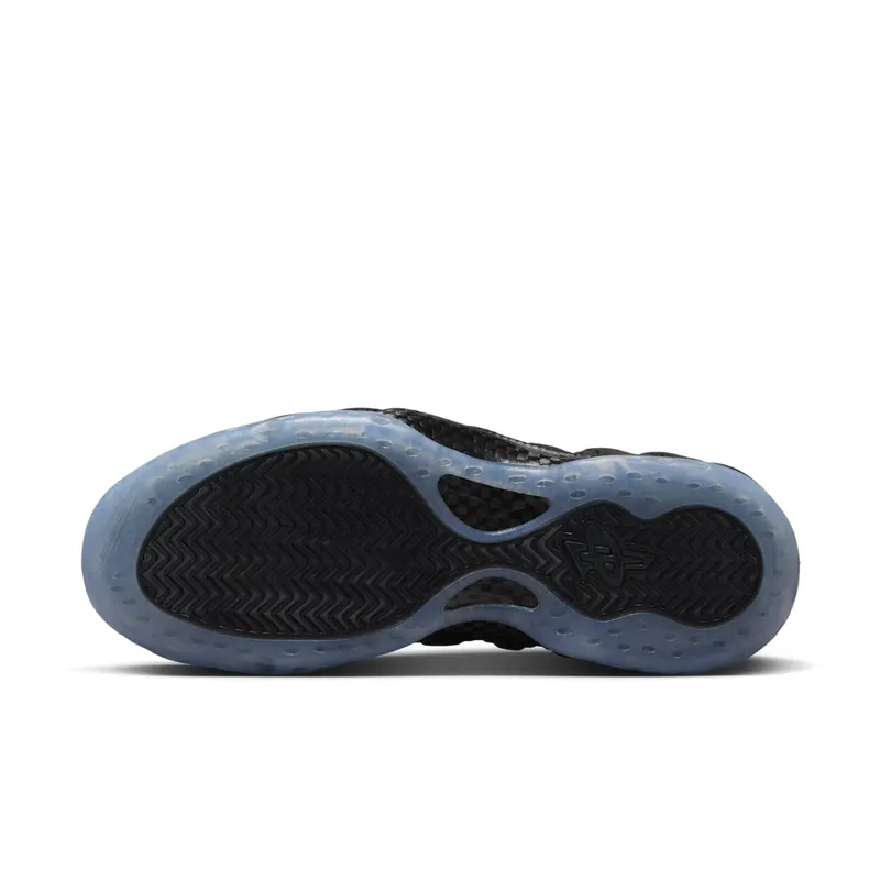 Nike Air Foamposite One “Carbon Fiber” (HF2902-002)