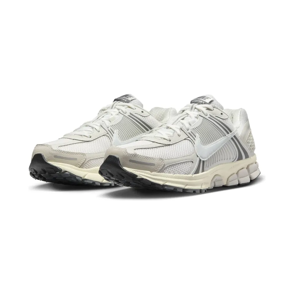 Nike Zoom Vomero 5 “Platinum Tint” (HF0731-007)