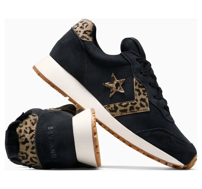 converse-sneaker A18933C