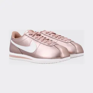 Nike Cortez Laminated Leather Trainers with Swoosh Logo and Round Toe Pink (IR0042900)