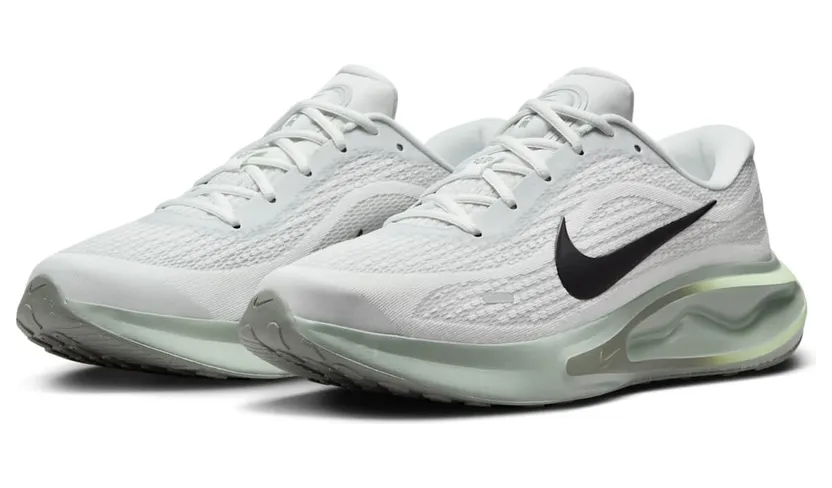 nike-journey-run FN0228-102