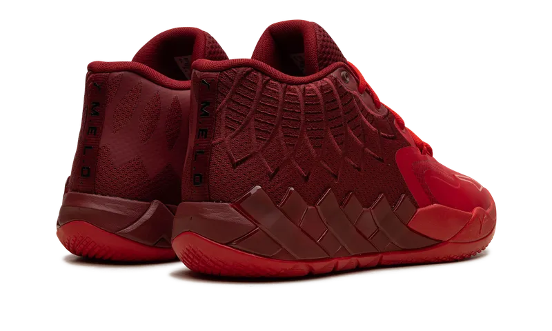 Puma MB.02 Lo TB “Intense Red” (309770-02)