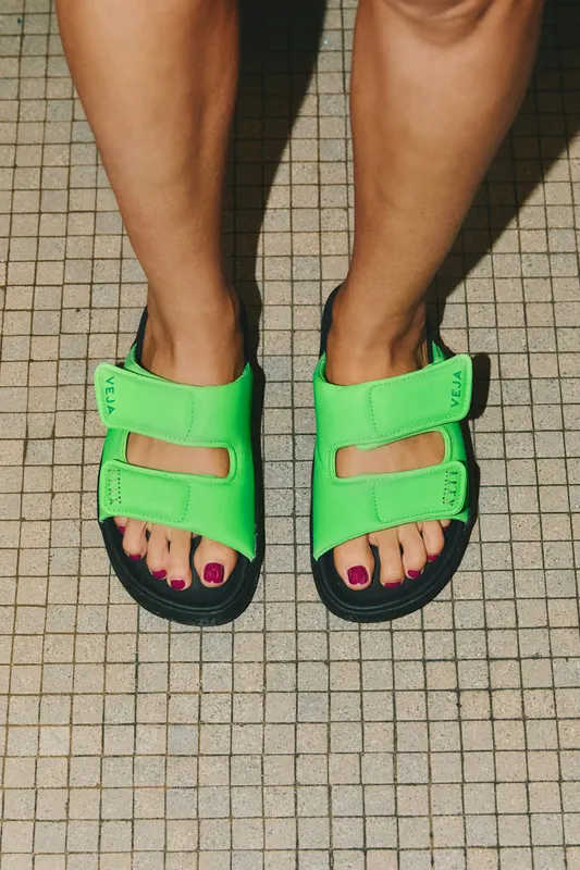 Veja Esplar Green (EM0221350B)