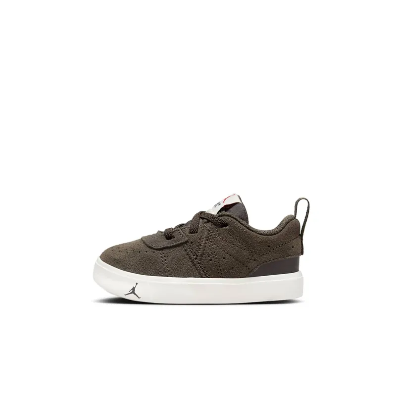 Jordan Series ES ALT Dark Chocolate University Red White Sail (DR6444-206)