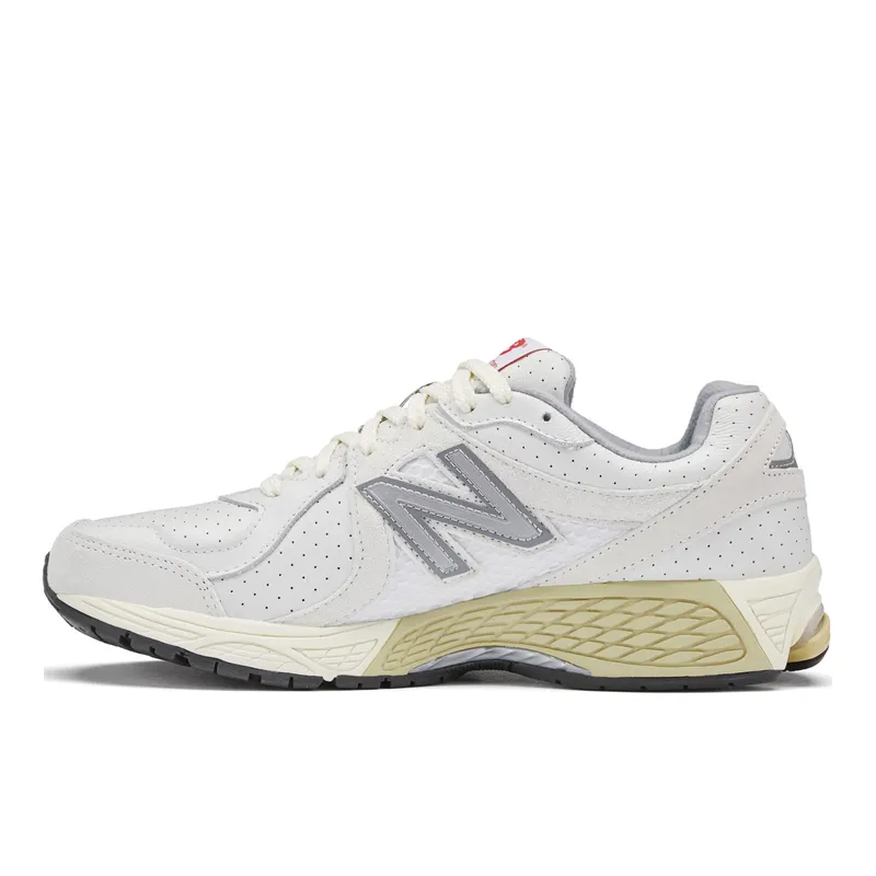 New Balance 860v2 Thisisneverthat White (ML860TW2)