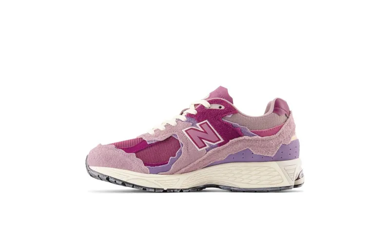 New Balance 2002R Protection Pack Pink (M2002RDH)