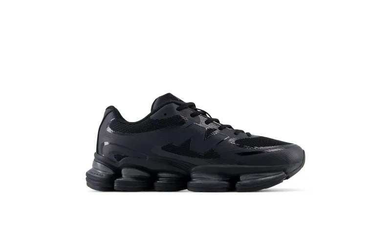New Balance 2000 “Triple Black” (U2000ETB)